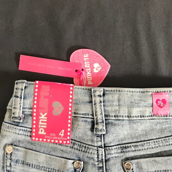 Girls Denim Shorts w/Lace Accent. Adjustable Waist - Picture 9 of 11